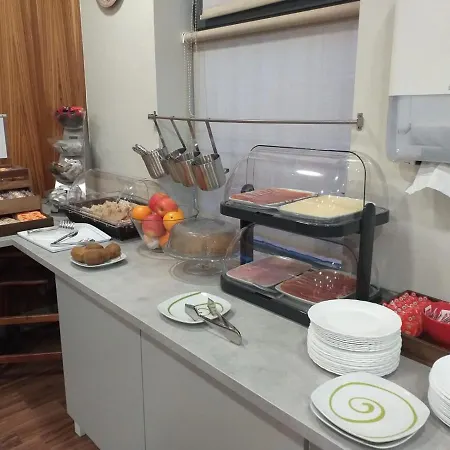 Alda Cardena Hotel