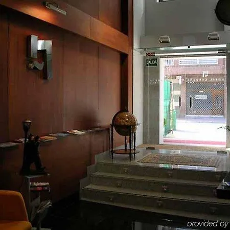 Alda Cardena Hotel Burgo