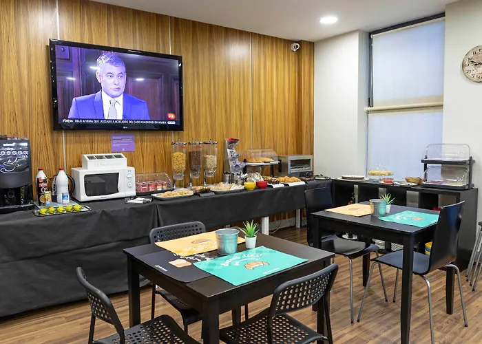 Alda Cardena Hotel Burgo