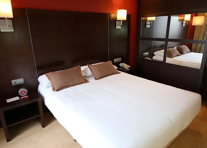 Alda Cardena Hotel Burgo