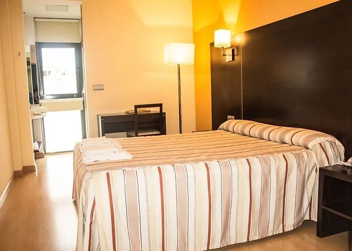 Alda Cardena Hotel Burgo